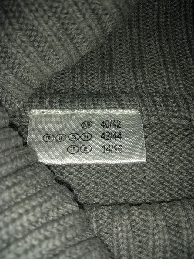 Jersey de lana cuello alto