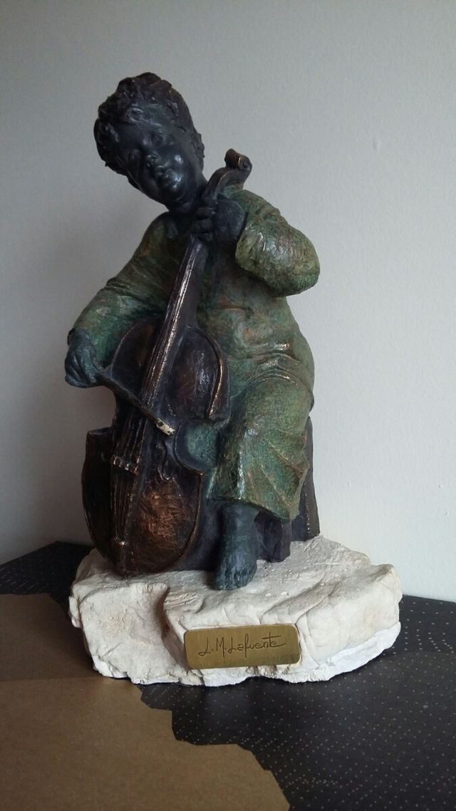 Escultura de L.M. Lafuente - bronce.