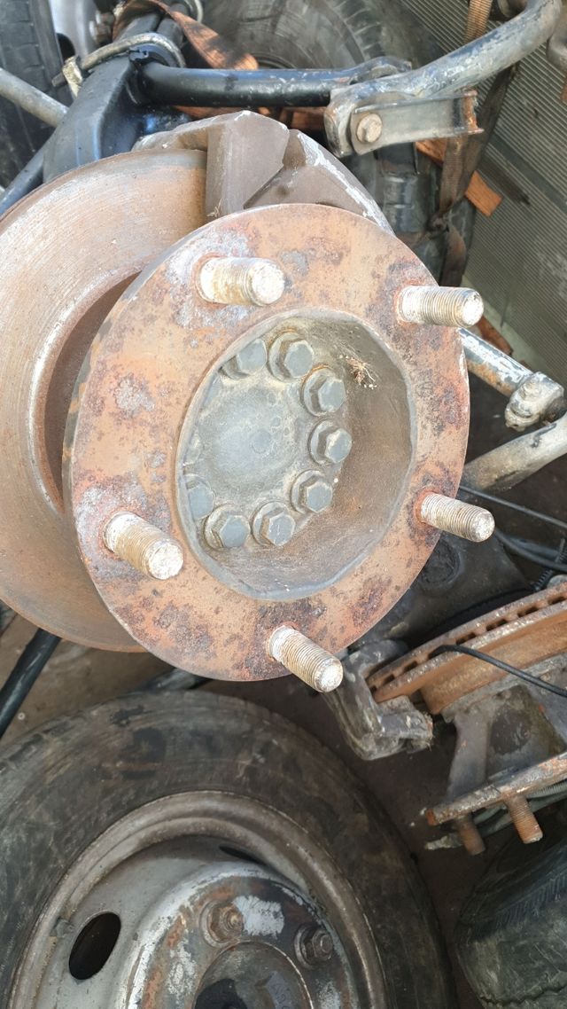 eje delantero renault mascott 150 dxi 2010