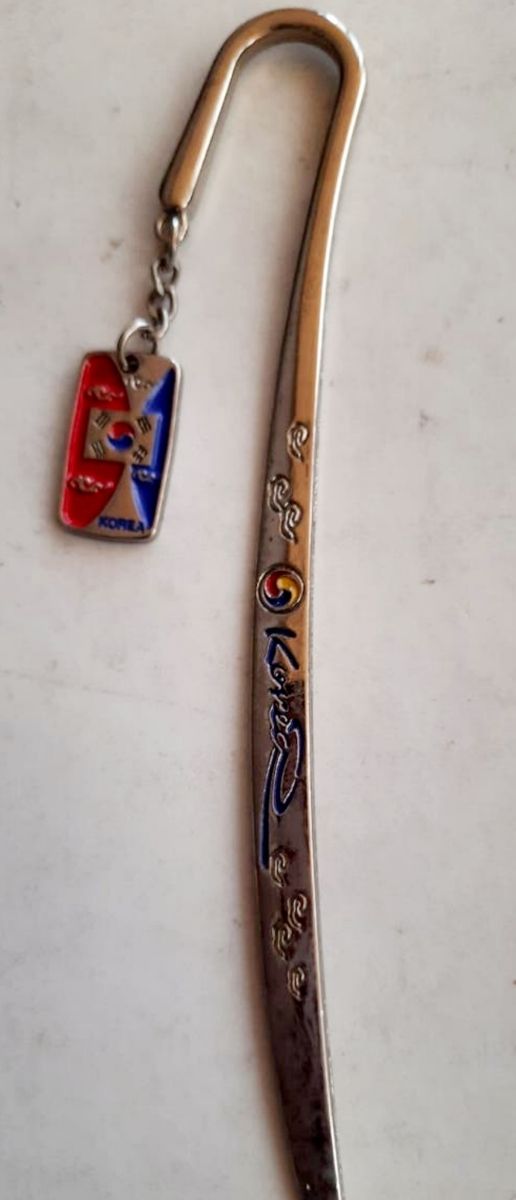 Punto de libro o abrecartas