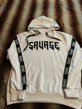 Sudadera blanca Savage de segunda mano por 9 EUR en Alcobendas en WALLAPOP