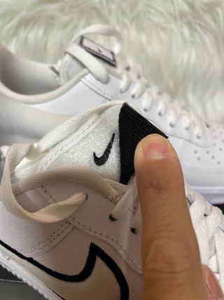 Nike Air Force 1 white black DH2472 100 de segunda mano por 120 EUR en  Elche en WALLAPOP