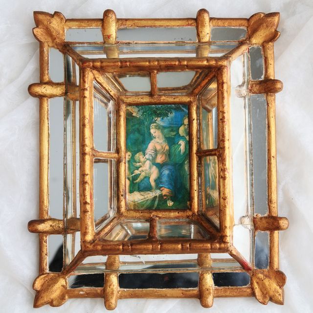 Cuadro tallado pan de oro  30x35 con oleo