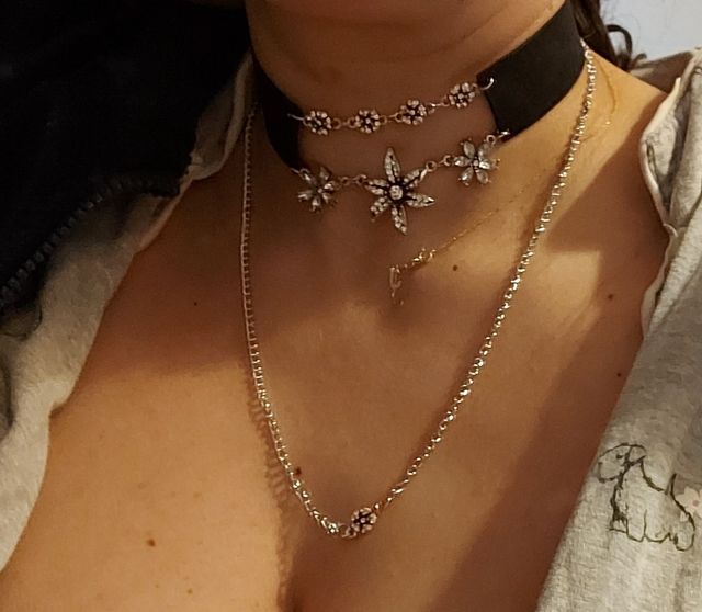 Collar chocker a estrenar