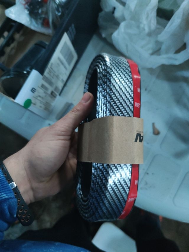 Lip/espoiler universal