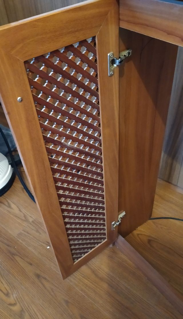 Mueble cubre radiador