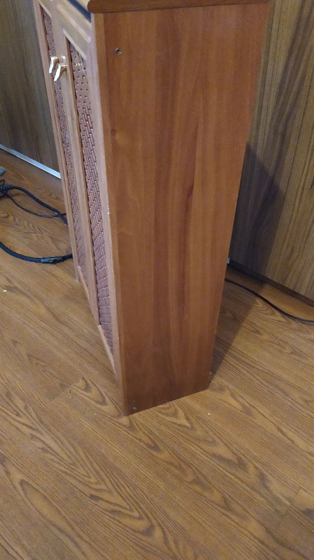 Mueble cubre radiador