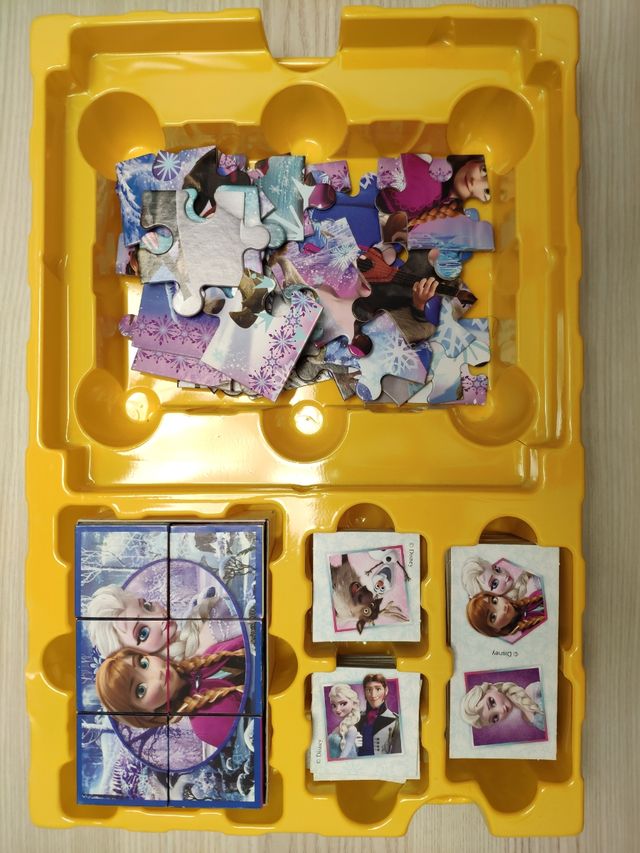 Puzzles Frozen 4 en 1