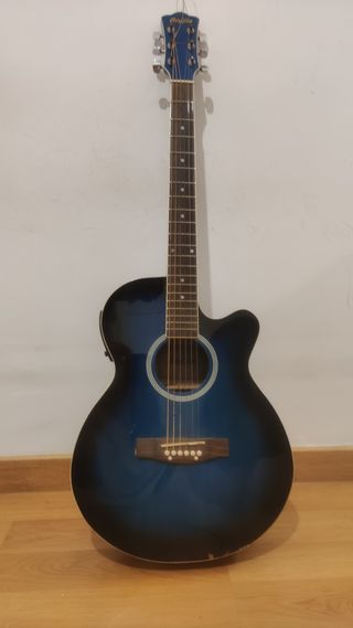 Guitarra electroacústica Baffin de segunda mano por 75 EUR en Barcelona en  WALLAPOP