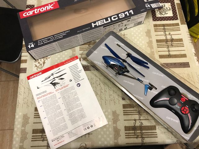 Helicoptéro teledirigído