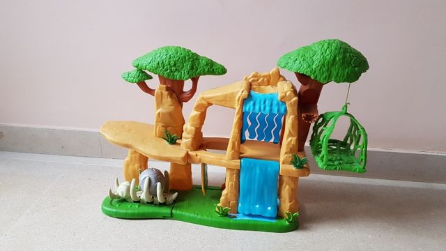 Juguete guarida del leo