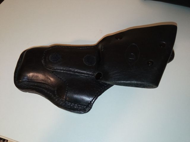 Funda de cuero pistola
