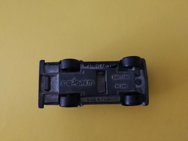 Coches metálicos años 80