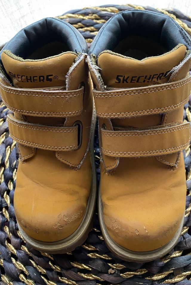 Botas Skechers niño talla 26