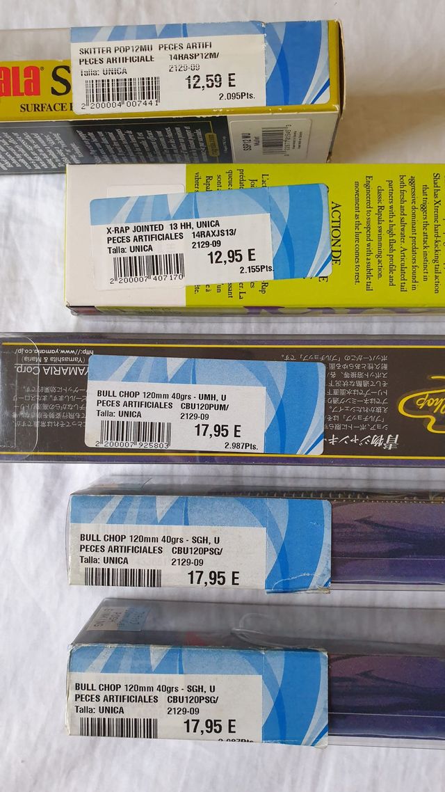 Peces artificiales para la pesca ,valen 80€