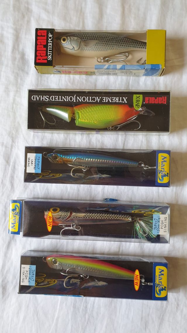 Peces artificiales para la pesca ,valen 80€