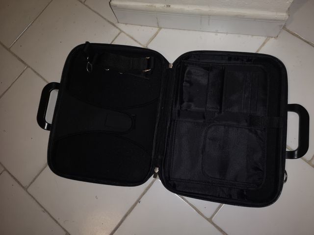 Funda portátil 13 pulgadas RÍGIDA