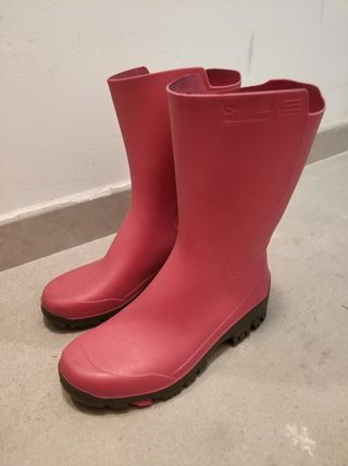 botas agua rosas