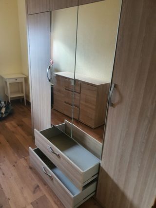 Armario de Madera de segunda mano en WALLAPOP