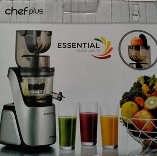 Chef Plus Essential (extractor zumo prensado frío) de segunda mano por 290  EUR en Gijón en WALLAPOP