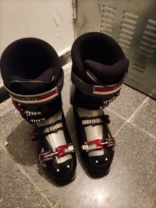 Botas esqui hombre como nuevas Decathlon de segunda mano por 50 EUR en  Madrid en WALLAPOP