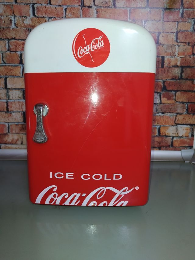 nevera pequeña Cocacola