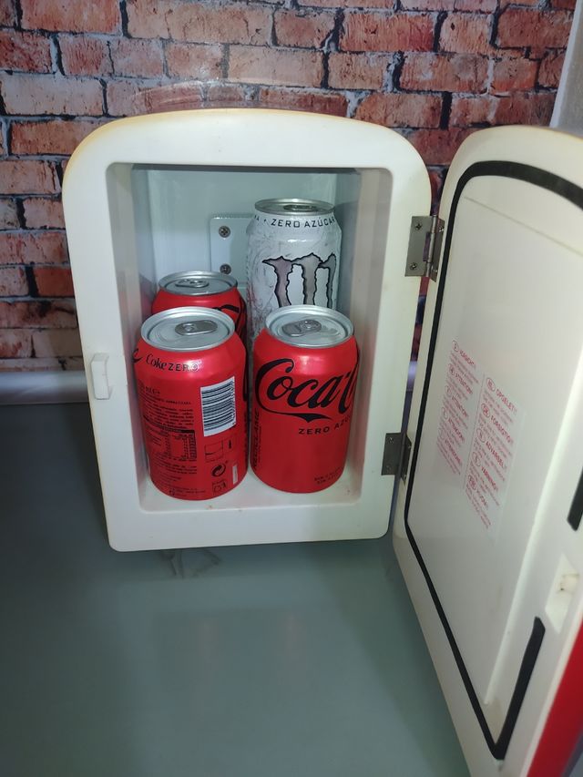 nevera pequeña Cocacola