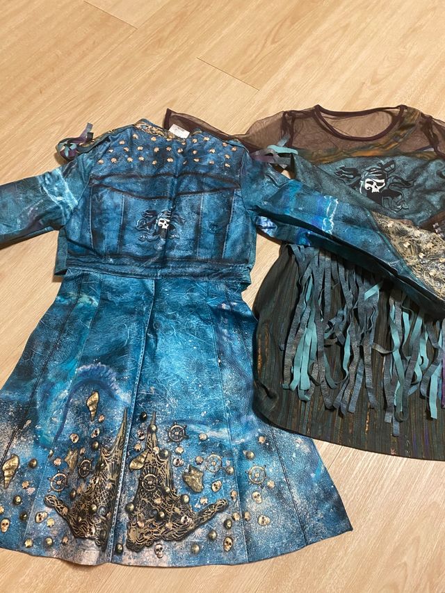 Disfraces talla 5-6. Se venden por unidad o pack