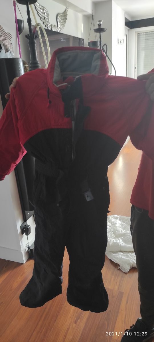 MONO ESQUÍ Y BOTAS MONTAÑA NIÑO