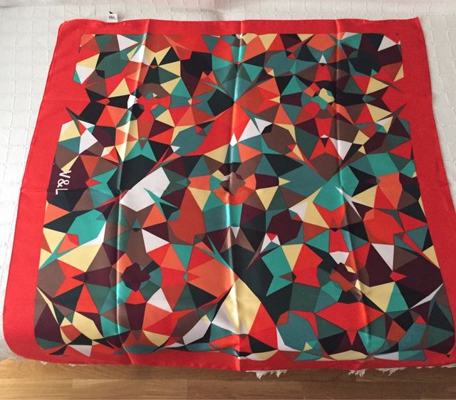 Pañuelo Victorio & Lucchino