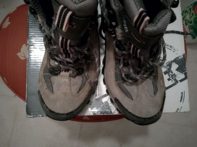 Botas montaña Paredes