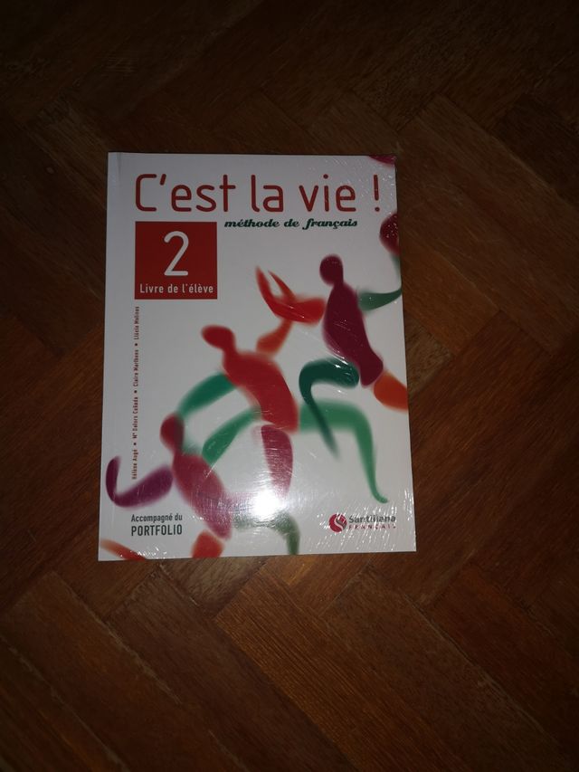 Libro de francés c'est la vie! SIN ABRIR