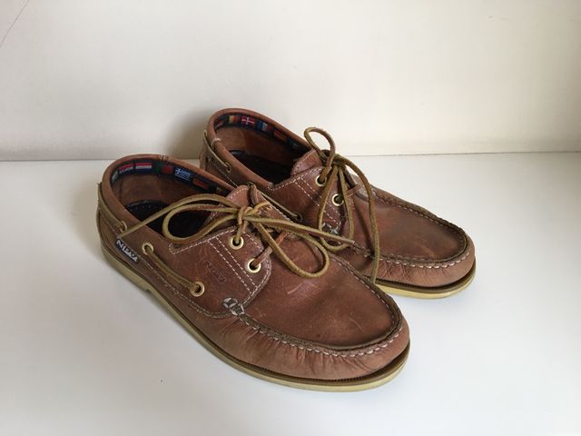Zapatos Náuticos marrones de mujer