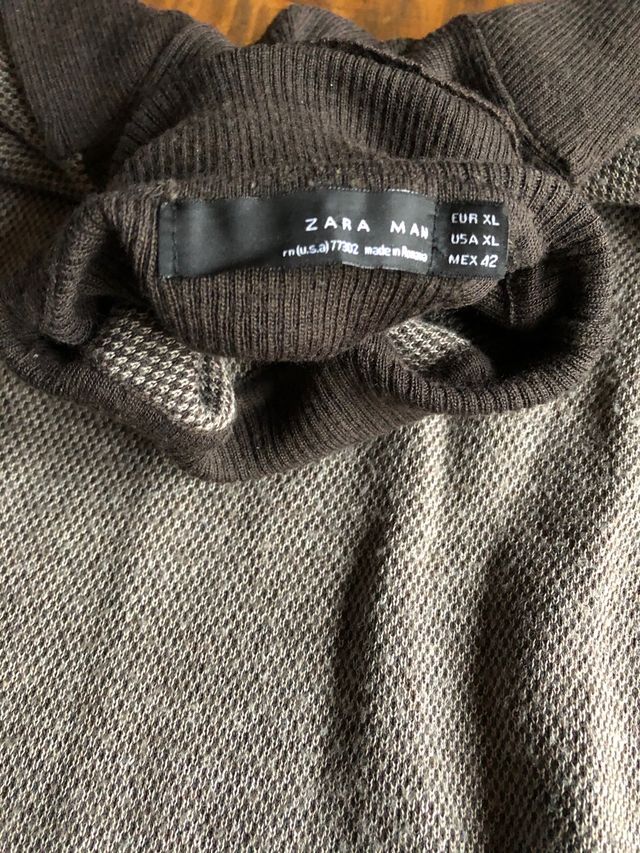 Jersey estilo vintage cuello alto