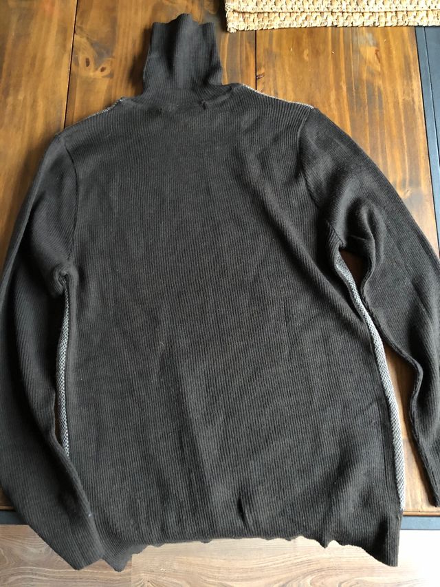 Jersey estilo vintage cuello alto