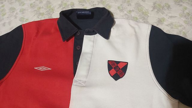 polo fútbol umbro