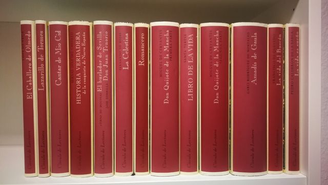 Libros varios. En total son 13