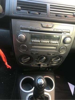 DESPIECE MAZDA 2 AÑO 2007