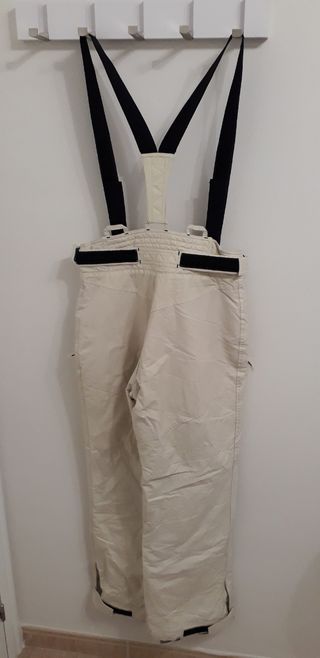 Pantalon de esquí de mujer Quechua Decathlon de segunda mano por 30 EUR en  Alcañiz en WALLAPOP