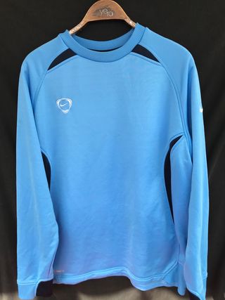 VINTAGE sudadera azul cielo NIKE talla M-L de segunda mano por 20 EUR en  Alicante en WALLAPOP