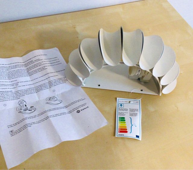 Lámpara pared, marca Tosel