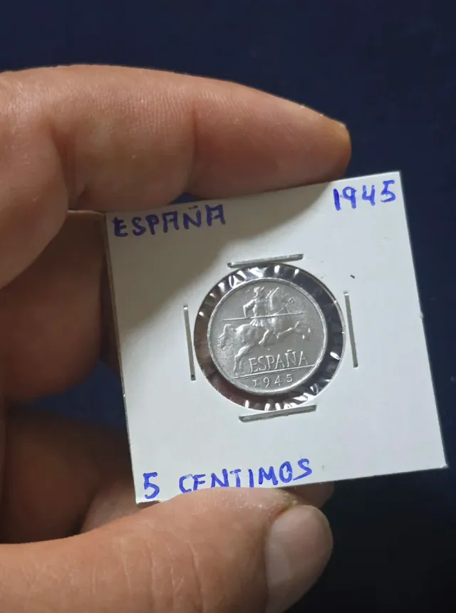5 centesimi dallo Stato spagnolo 1945 MBC+