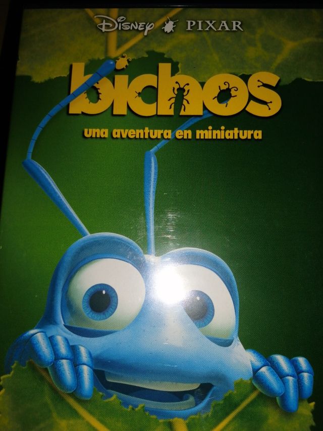 Lote de películas Pixar en DVD.