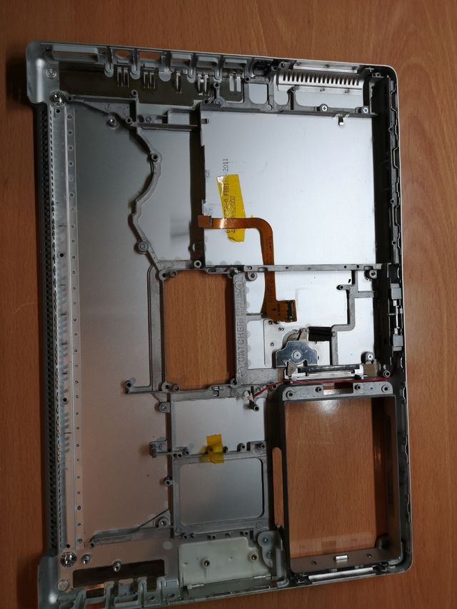 CARCASA TAPA TRASERA APPLE POWERBOOK G4 ORIGINAL