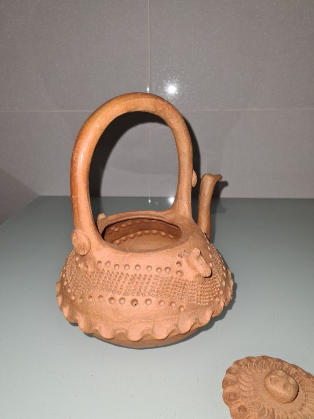 Tetera de barro moruna