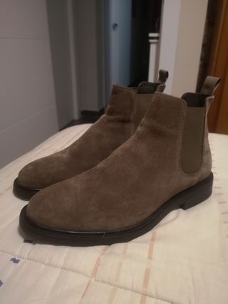 Botas chelsea de hombre, Massimo Dutti de segunda mano por 40 EUR en Totana  en WALLAPOP