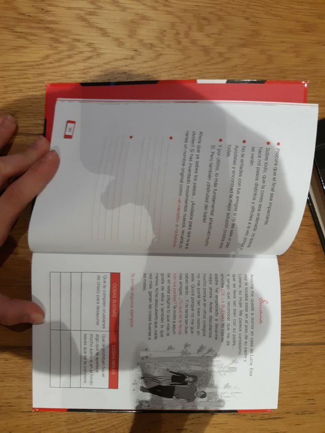 Pack un libro zapatillas Rojas y libro secreto