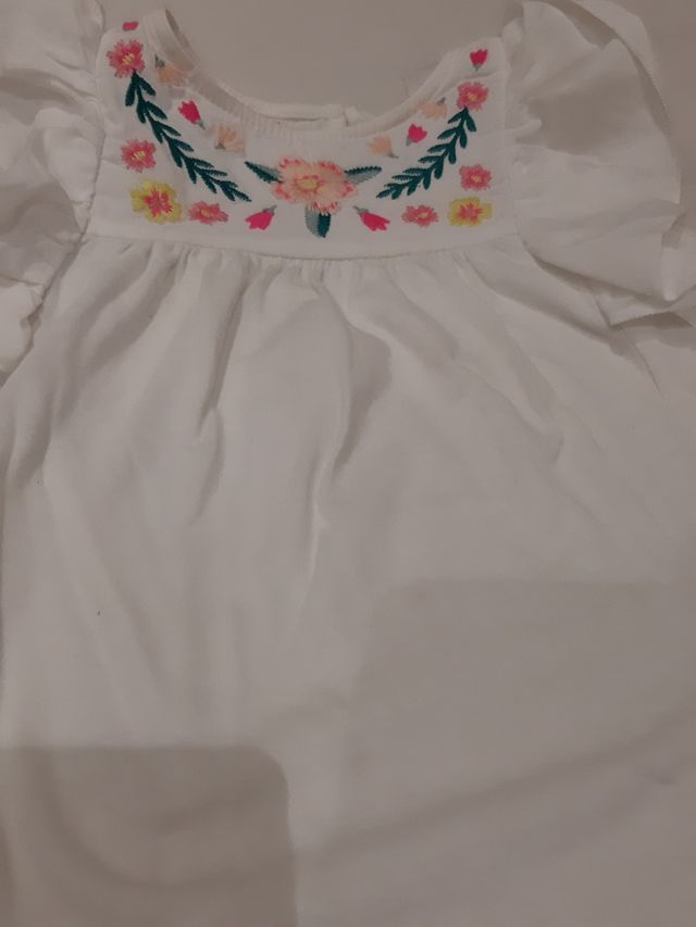 camiseta Blanca 3-4 Zara