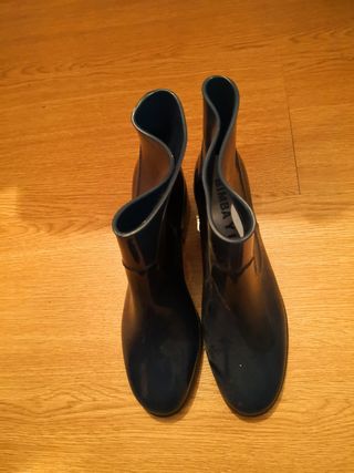 Botas de Agua Mujer Bimba y Lola de segunda mano por 15 EUR en Alcobendas  en WALLAPOP