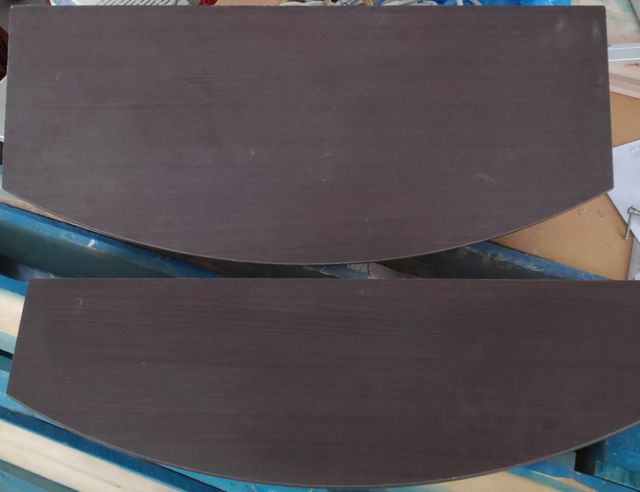 2 baldas + enganches pared